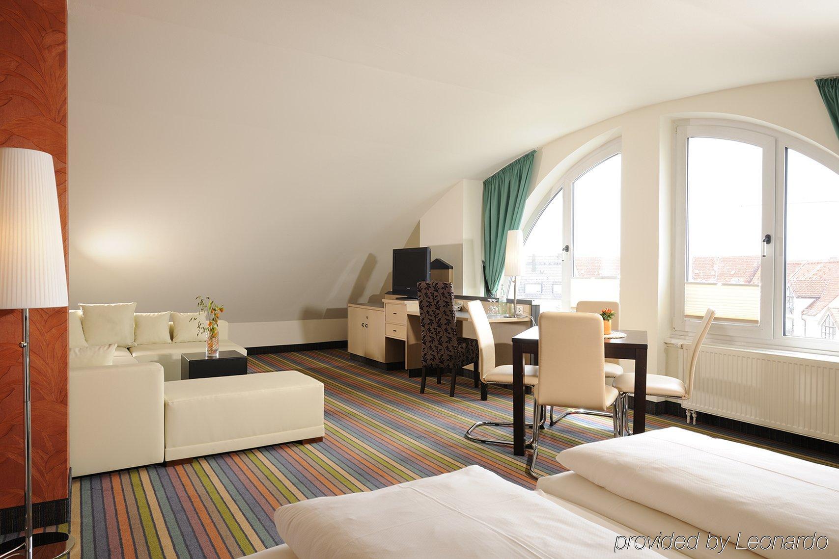 Leonardo Hotel Munich City Olympiapark Bilik gambar